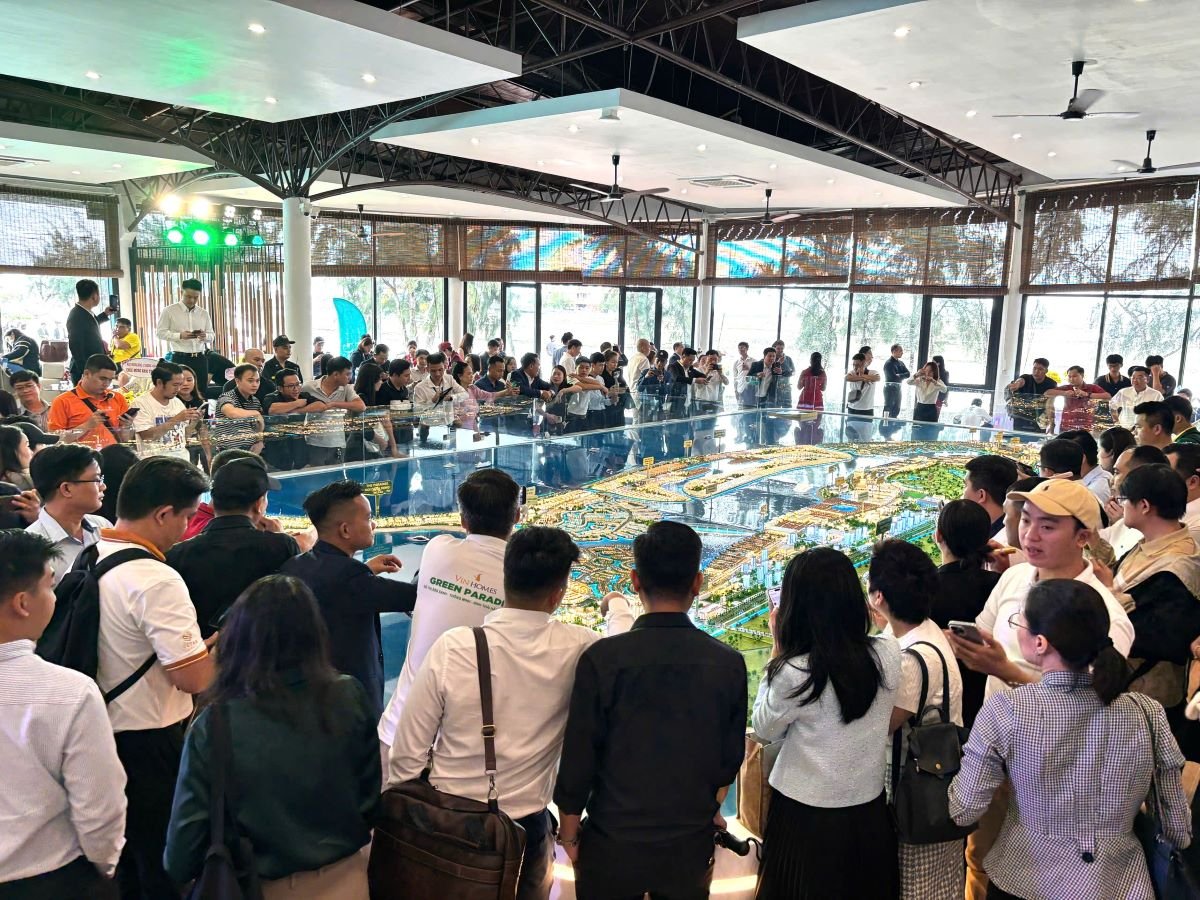 Dù chưa ra mắt, khu Vịnh Tiên – Vinhomes Green Paradise đã được nhiều khách hàng săn đón, đặt giữ chỗ.